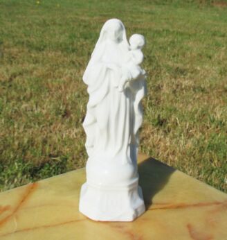 Holy Mother Virgin Mary Madonna Infant Child Porcelain Statue White Antique 7.8"