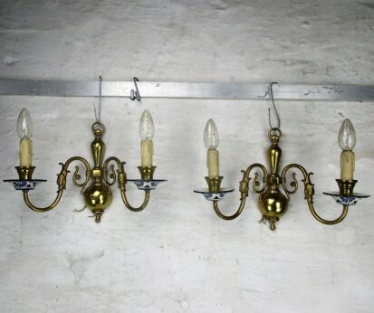Pair Couple Delft Blue White Vintage Brass Two-Arm Double Wall Sconces Lights