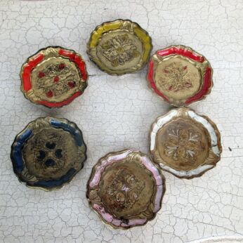 Mid Century Hollywood Regency Florentine Italy 6 coasters Gold Gilt Resin
