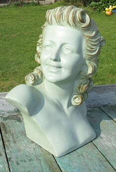 Art deco Statuette Bust Woman Plaster Green Signed