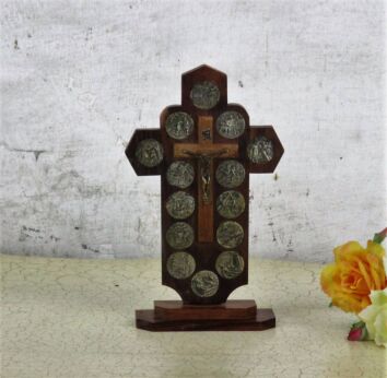 Small Wood Standing Crucifix Brass Spelter Medallions Stations of the Cross 7"