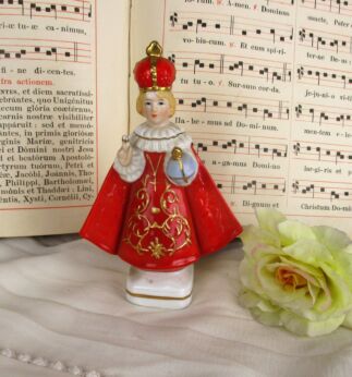 Small French Porcelain Statue Infant of Prague Santo Nino Jesus Christ 5.51"