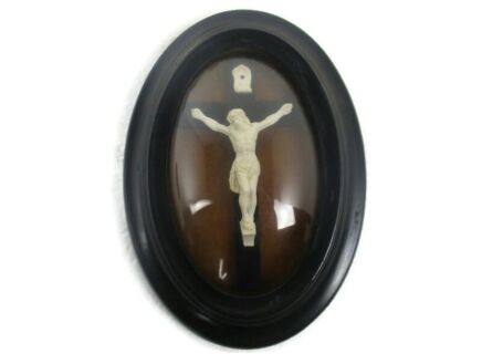 Antique Oval Ornate Wooden Frame  Convex Glass Dome Crucifix Cross