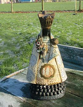Vintage Black Madonna Van Halle Virgin Mary Holy Mother Plaster 11.41" Rare