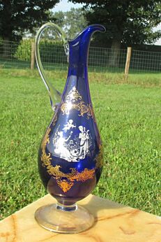 lovely Vintage glass Pitcher Vase Ear Courting scene Angel Gold Gilt