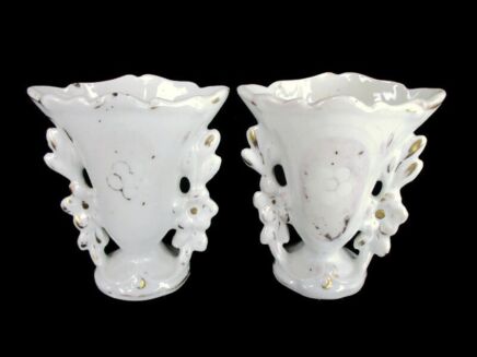 Lovely couple mini Antique French Vieux Paris Porcelain Fan Flair Bridal Vases 3.74"
