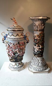 XL Capodimonte Italian Column Pedestal with Vase Putti Nude Girls Impressive WOW