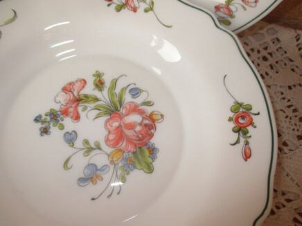 Vintage Retro Arcopal Flowers Soup Plates Kitchenware Very Rare 6 pieces France