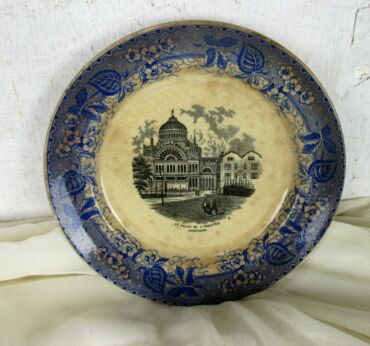 Societe Ceramique Maestricht Holland Plate Palais de L'industrie Amsterdam HTF