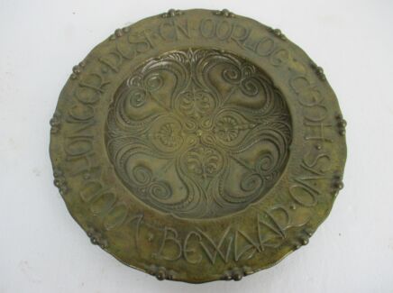 Art Piece Verlinden Lier Ornate Baptismal Bowl Dish Hammered brass Signed WOW