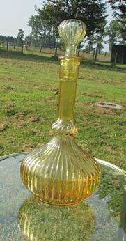 Vintage Amber Brown Ribbed Glass Genie Bottle Decanter Decoration Stopper