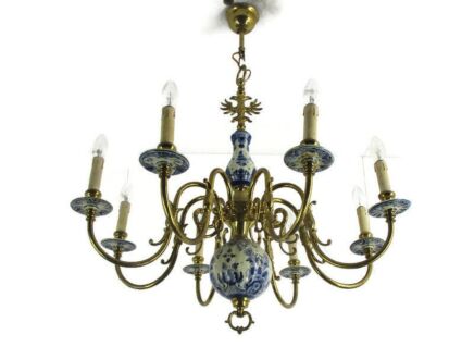 Dutch Delft Blue White Porcelain Ornate Brass Chandelier 8 Arm Lights Stunning