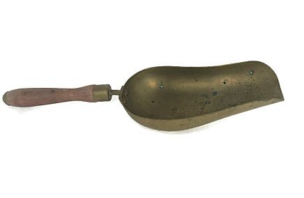 Antique Victorian Brass Wooden Handle Scoop Coal Ash Shovel Fireplace tool