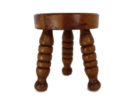 Hand Carved wood Tripod Milking Stool Pedestal Table Farmhouse Barn Country Funky legs