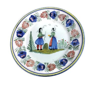 French Henriot HB Quimper Crest  Plate Decor BretonCouple Polychrome Hand Painted Lovely 