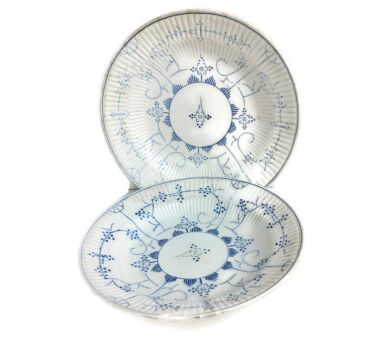 Villeroy Boch copenhague Motif Blue white marked 2 soup plates antique la louviere 
