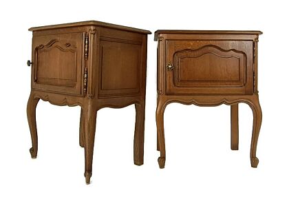 Couple French Louis XV/XVI Style Wooden Nightstands End Tables Vintage Funky