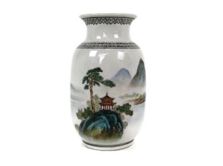 Chinese Porcelain Vintage  Vase Polychrome Chinese Landscape Lovely