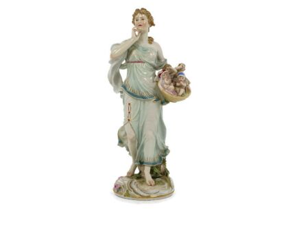 Meissen Porcelain Figurine staute  Woman in Dress with Flowers, circa 1900