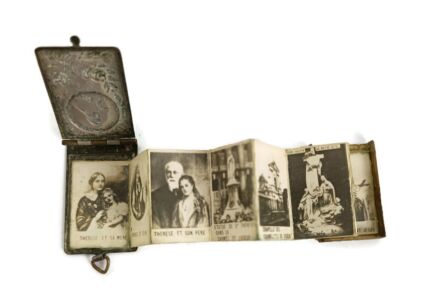 relic reliquary spelter booklet Miniature shrine case Travel Plaque Saint Therese of Lisieux Sweet