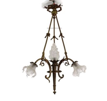 Gorgeous Antique Brass Chandelier Glass Shades 4 lights torch French 