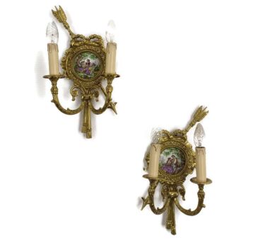 Gorgeous Pair of wall sconces lights lamps Bronze Medallions Limoges Fragonard WOW