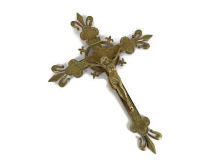 Hanging Wall Crucifix Cross Ornate Brass Jesus Christ French Fleur de Lis Lys Vintage 