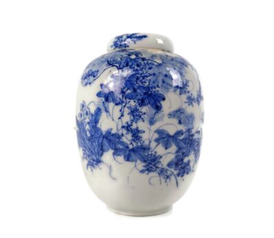 Japanese Arita Blue White Porcelain  Ginger Jar  Urn Lidded Antique 