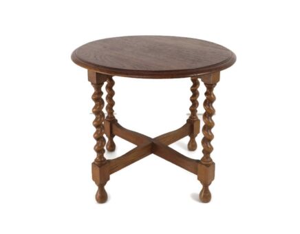 Large Barley twist Hand Carved Wood Wooden Side Coffee Occasional table vintage barn style