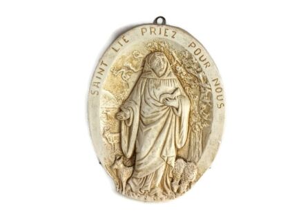 Religious antique French shrine  medallion pipe clay Meerschaum saint Lie 