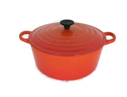 vintage French Cousances  Le Creuset    Cast Iron Dutch Oven Casserole 24 round Flame Orange