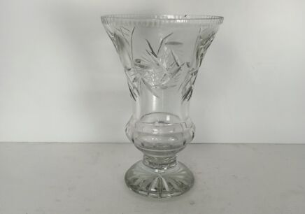 Large vintage beautiful cut to clear etched glass vase 