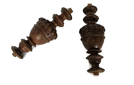 set of 2  Reclaimed Carved Wood Large Spindles Balusters Trim Posts Pillar architectural antique