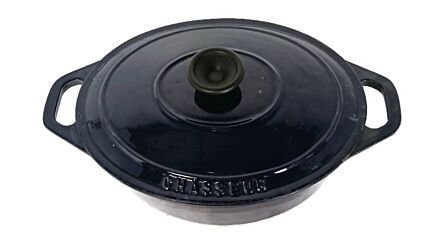 vintage French  Chassesur Cast Iron Dutch Oven Casserole 27 blue enameled