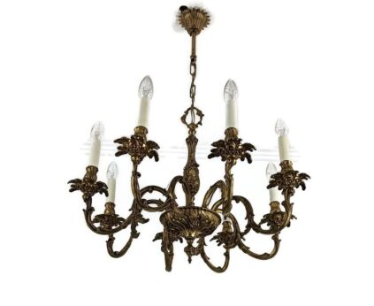 Ornate bronze Doré Chandelier Vintage Rococo style 8 lights arm beautiful