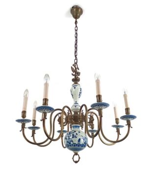 Dutch Delft Blue White Chandelier Porcelain Ornate Brass 8 Lights Arms vintage farmhouse