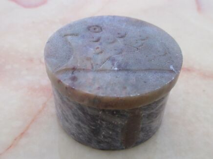 Lovely small trinket box soap stone frog jewelry box Round