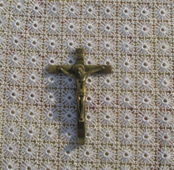 Lovely Small Brass Crucifix Cross Jesus Christ Christianity 5.3"