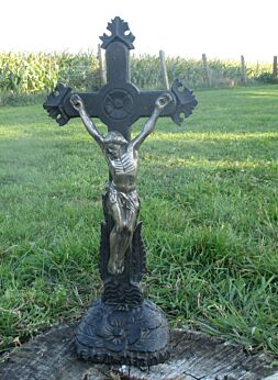 Antique hand Carved Dark Wood Jesus Christ Cross Table Crucifix art bronze