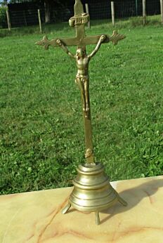 Small Vintage Table Crucifix Brass Jesus Christ Catholic Memento mori 14.76"