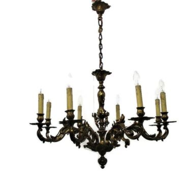 Stunning Chandelier 8 Lights Arm Putti Hollywood Regency Ornate Brass