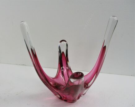Beautiful Art Glass Centerpiece Bowl Fruit Dish Cranberry Clear Murano style