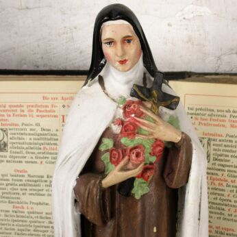 Lovely Statue Plaster St Saint Therese Lisieux Little Flower of Jesus 16.14"