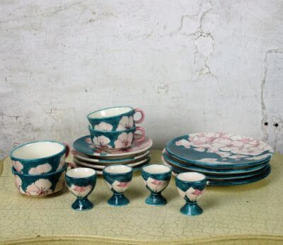Ernestine Salerno Italy Breakfast set 4 people 16 pieces Blue Flower Pattern HTF
