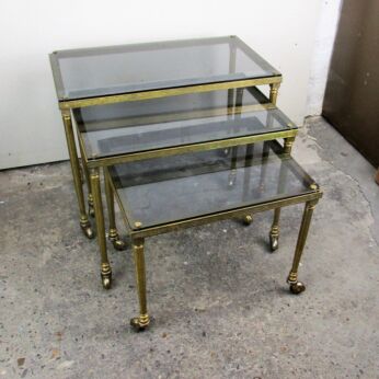 Vintage Nesting Coffee Side Tables Brass Glass Bar Cart Wheels era Maison Bagues
