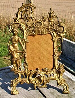 antique Standing picture frame gold brass oval decorative Ornate Putti Angel