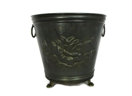Large Planter Vintage Hammered Brass Kettle Decorative Lion Feet Flowers Rings Beautiful Flower pattern