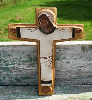 Mid Century Design Small Ceramic Modernist Crucifix Vermeire era Perignem