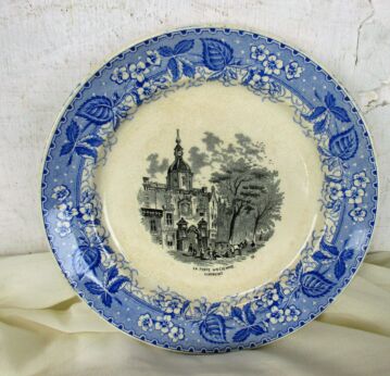 Societe Ceramique Maestricht Holland Plate la Porte Ancienne Dordrecht HTF