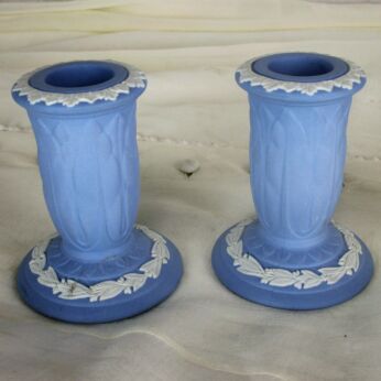 Couple Wedgwood Jasperware Baby Blue Lavendel Candle Sticks Holders Bas Relief